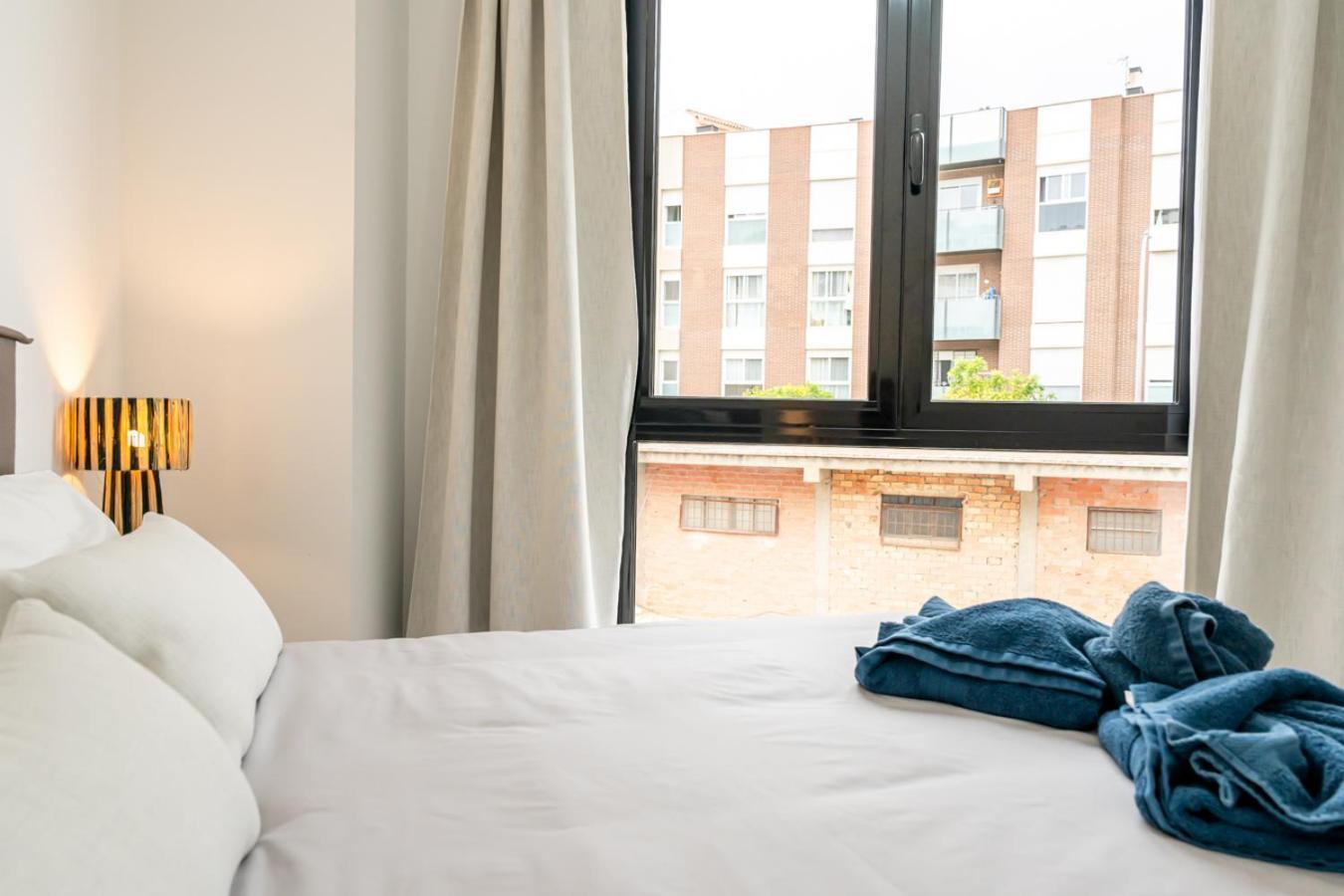 Modern Wave Escape Apartment With Private Parking And Rooftop Pool By Namaste Elite Torremolinos Buitenkant foto